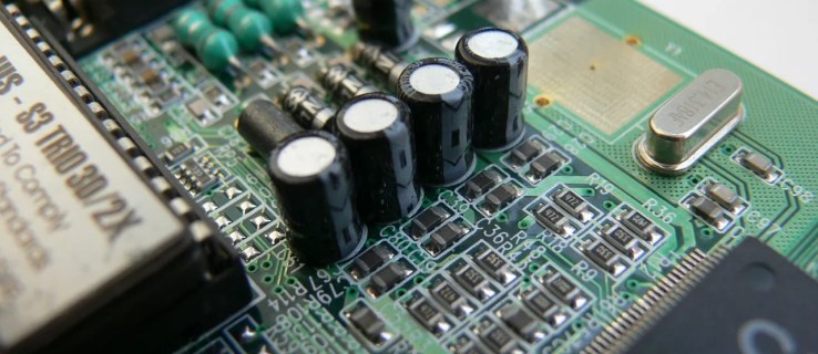 Како функционишу кондензатори на матичним плочама (и другим компонентама).