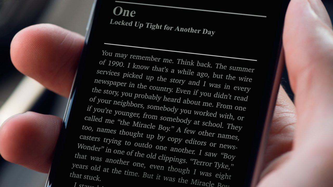 iOS-এ iBooks অটো-নাইট থিম সক্ষম করে আপনার চোখে সহজে যান