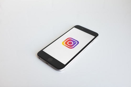 instagram kāpēc ziņojumi ir zili