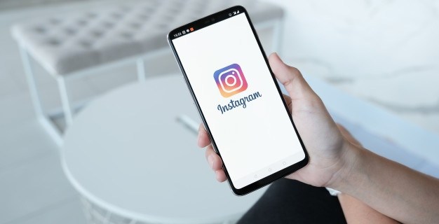 Cómo eliminar una cuenta de la aplicación Instagram para iPhone o Android